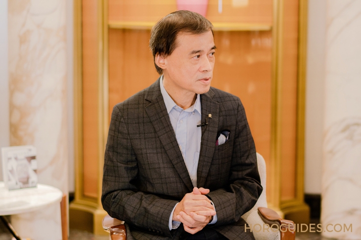 BVLGARI - 專(zhuān)家告訴你，史上最薄三針機(jī)械表BVLGARI OCTO FINISSIMO Ultra如何締造1.8mm的奇跡