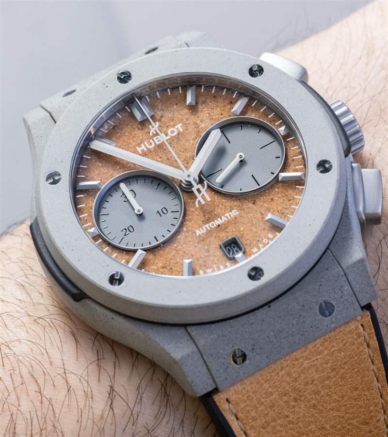動(dòng)手實(shí)踐：Hublot Classic Fusion Chronograph Concrete Sand Watch with Concrete & Sand 來(lái)自迪拜