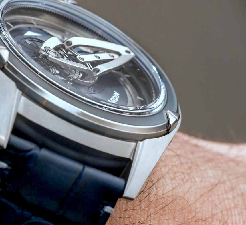 Ulysse Nardin Freak Vision 手表動手：體驗?zāi)ゴ? class=