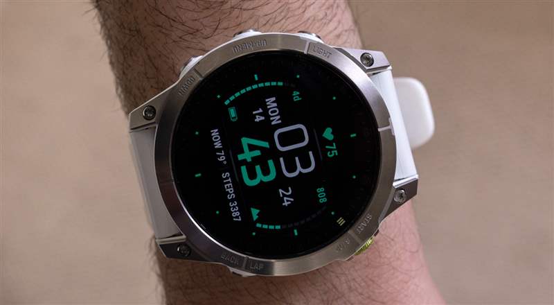 觀看評(píng)論：Garmin Epix Generation 2 'Premium Active Smartwatch'