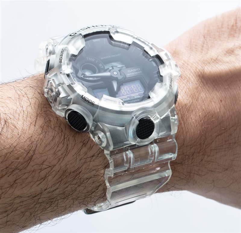 來自卡西歐 G-Shock 透明包裝：透明 GA700SKE-7A 的價值和樂趣