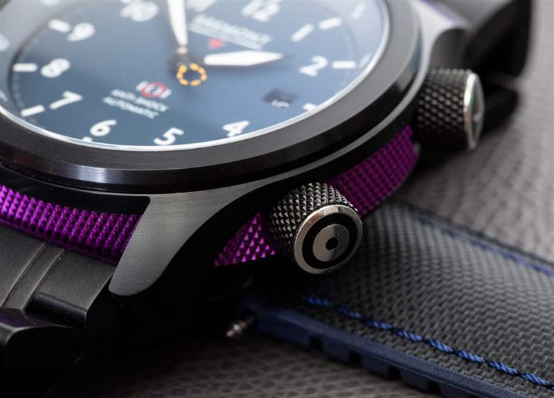 觀看評(píng)論：配置器中的 Bremont Martin Baker MBII