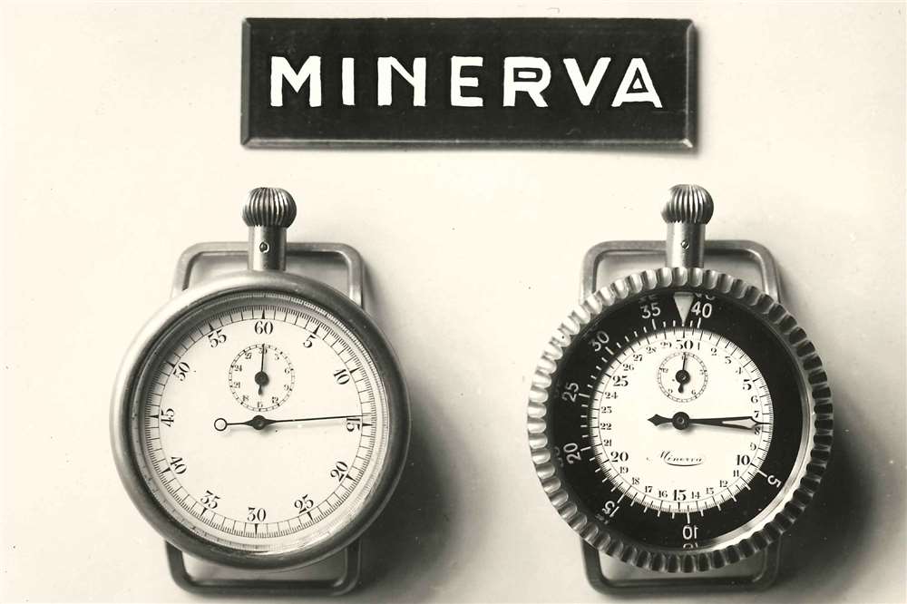 一款復古的 Minerva 計時碼表，啟發了全新的萬寶龍 1858 Minerva Red Arrow Monopusher Chronograph。