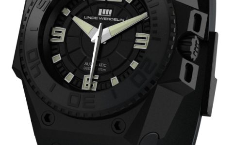 林德·韋德林Linde Werdelin奧克托普斯 1，111 米潛水腕表