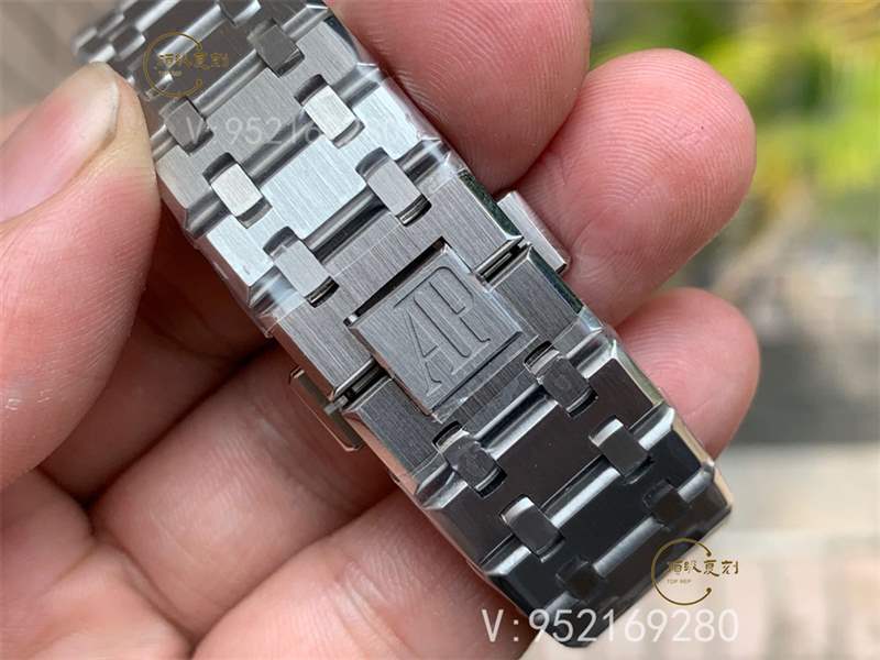 ZF廠愛(ài)彼15400皇家橡樹復(fù)刻實(shí)拍做工怎么樣,超薄鋼王-復(fù)刻表