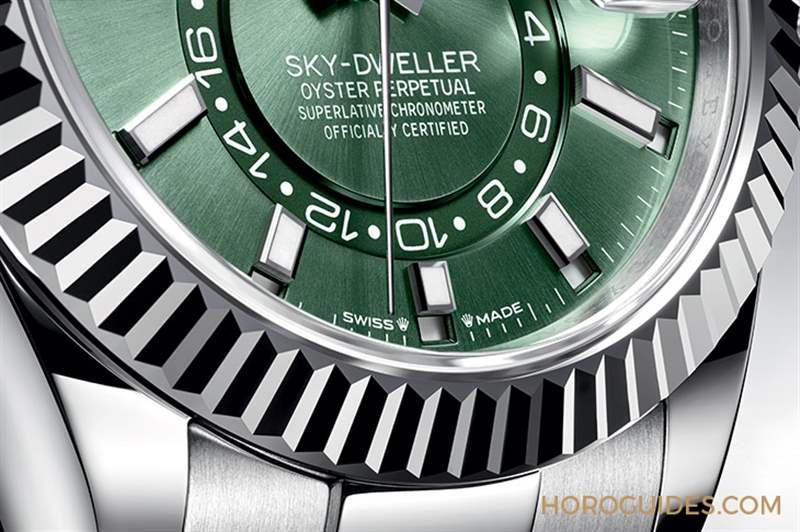 ROLEX - 勞力士天行者Sky-Dweller半金材質(zhì)推出薄荷綠新色，玫瑰金材質(zhì)搭配專屬藍(lán)綠色表盤(pán)