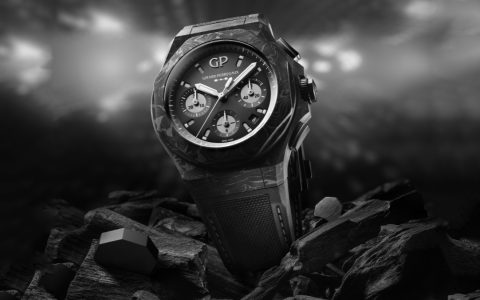 令人驚「碳」 創新復合材質新表登場｜GP Laureato Absolute Chronograph 8Tech