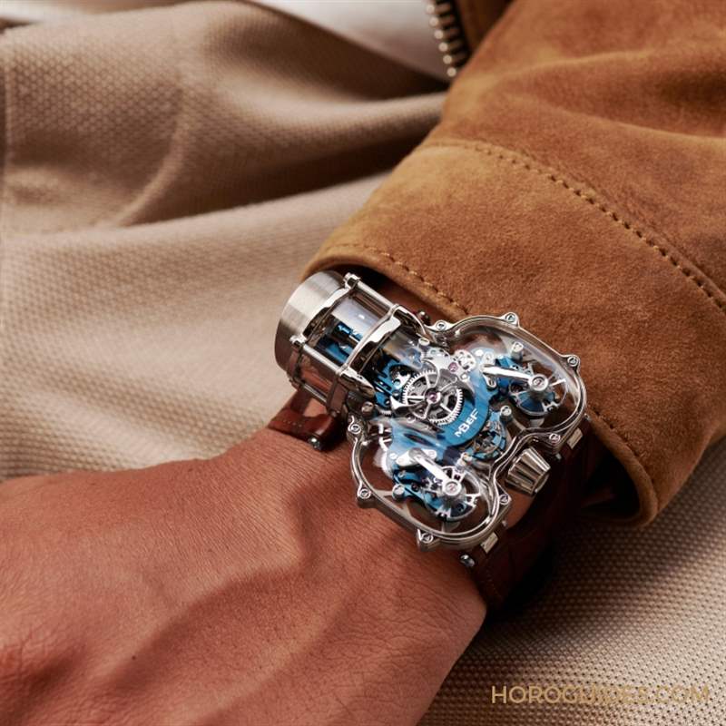 MB&F - 最美機芯雙色齊發(fā)｜MB&F HM9 Sapphire Vision