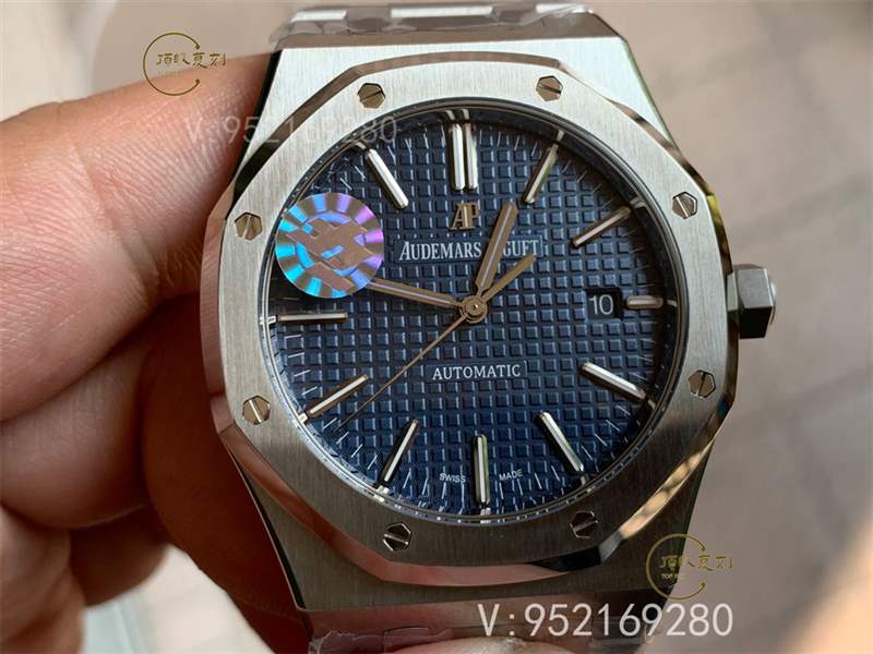 為什么有人買了機(jī)械表就后悔(看看機(jī)械表的短板在哪)
